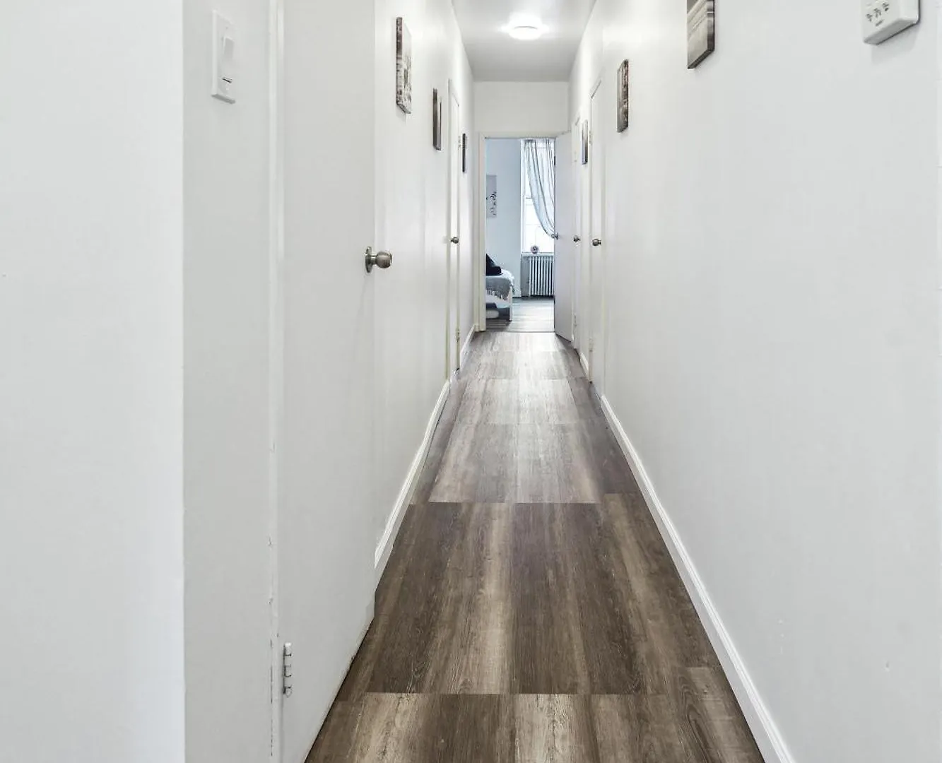3 Bedroom Family Apartment In Hells Kitchen New York